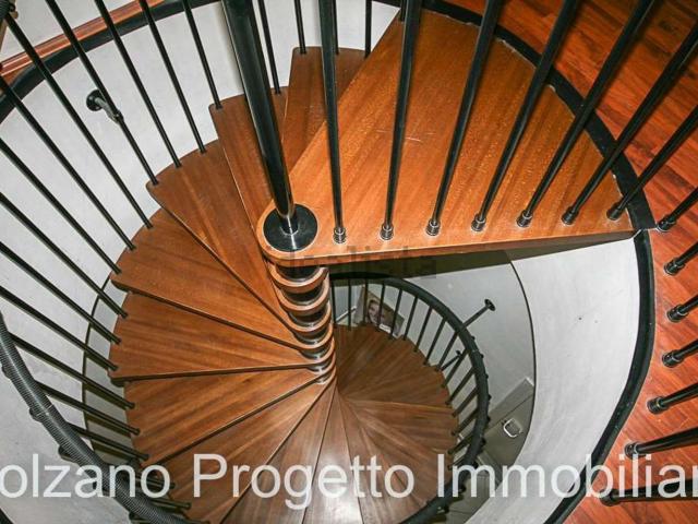 Locale Commerciale in vendita a Gries-San Quirino - Gries-Quirein, Bolzano - Bozen