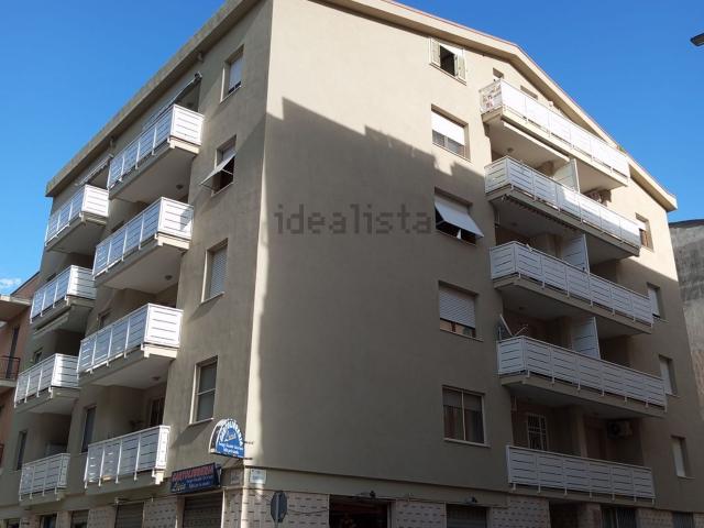 Locale Commerciale in vendita a Baldedda, Cala Di Volpe
