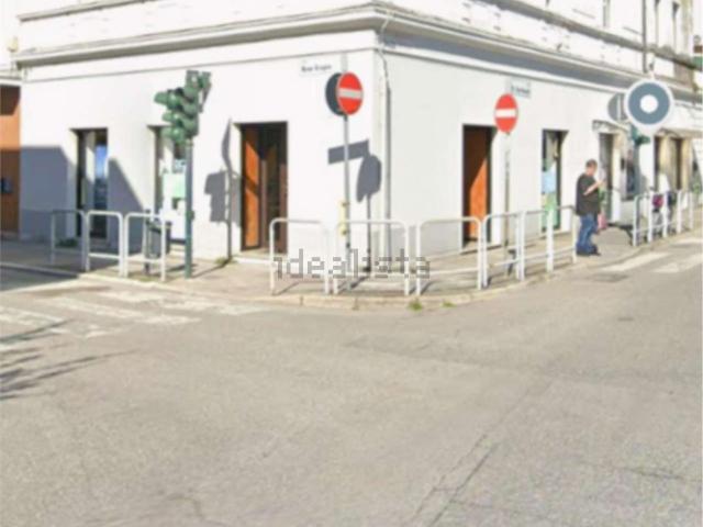 Locale Commerciale in vendita a Monfalcone, Friuli-Venezia Giulia
