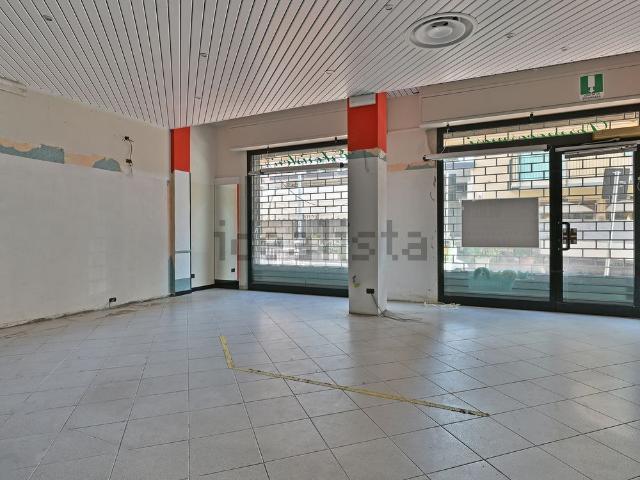 Locale Commerciale in vendita a San Bartolomeo Al Mare, Liguria