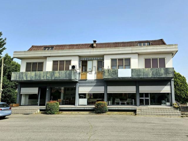 Locale Commerciale in vendita a Tresto, Ospedaletto Euganeo
