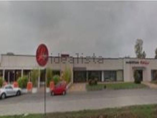 Locale Commerciale in vendita a Settima, Gossolengo