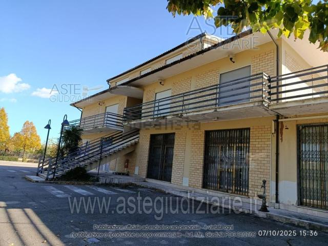 Locale Commerciale in vendita a Marche, Ascoli Piceno