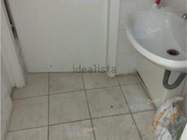 Locale Commerciale in vendita a Unione di comuni Valmarecchia, Santarcangelo Di