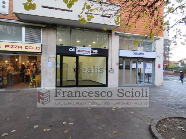 Locale Commerciale in vendita a Volta-Prealpi, Saronno