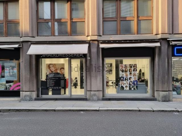 Locale Commerciale in vendita a Parma Centro, Sorbolo