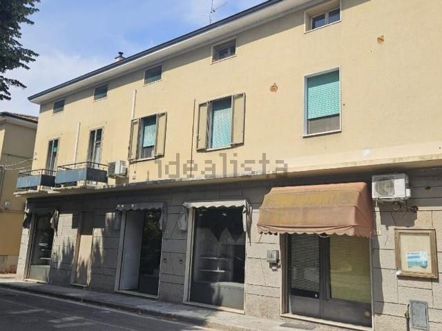 Locale Commerciale in vendita a Budrio, Reggio Emilia