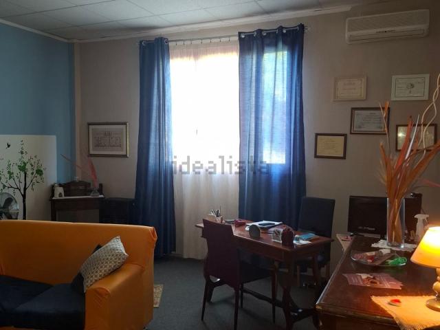Locale Commerciale in vendita a Casalecci, Grosseto
