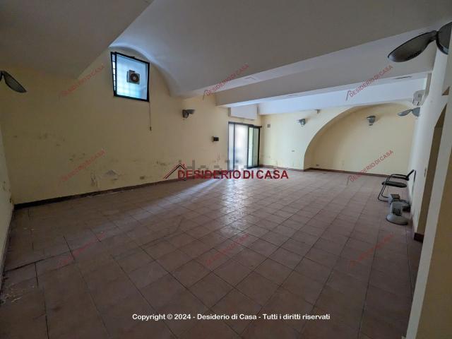 Locale Commerciale in vendita a Blandino, Altofonte