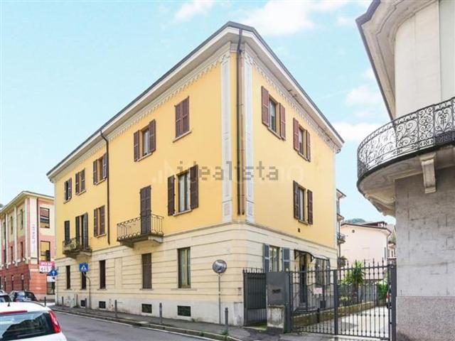 Locale Commerciale in vendita a San Bartolomeo, Como