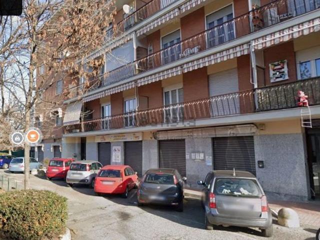 Locale Commerciale in vendita a Piemonte, Torino