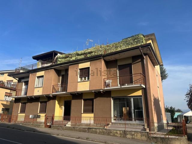 Locale Commerciale in vendita a Vighizzolo, Cantù
