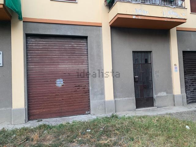 Locale Commerciale in vendita a Piemonte, Alessandria