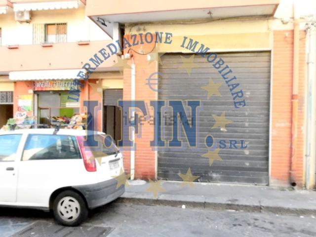 Locale Commerciale in vendita a Picanello-Ognina-Barriera-Canalicchio, Catania