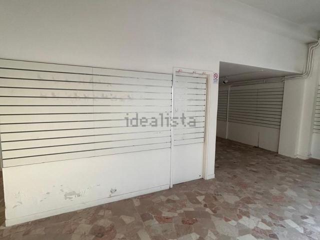 Locale Commerciale in vendita a Mestre-Carpenedo, Venezia