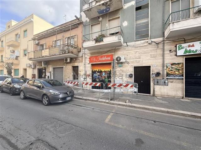 Locale Commerciale in vendita a Borgo Medievale, Roma Capitale