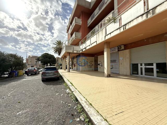 Locale Commerciale in vendita a Calabria, Catanzaro