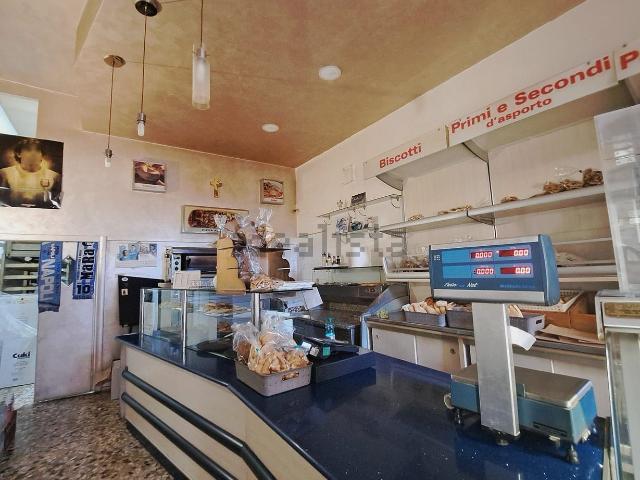 Locale Commerciale in vendita a San Valentino, Puglia