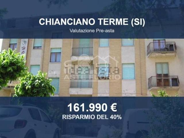 Locale Commerciale in vendita a Chianciano Terme, Toscana