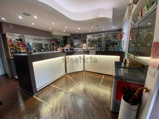 Locale Commerciale in vendita a Ex Tilane, Desio