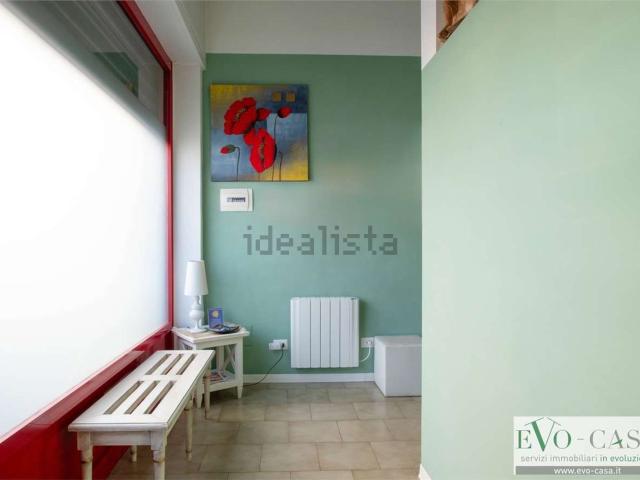 Locale Commerciale in vendita a Busto Arsizio, Lombardia