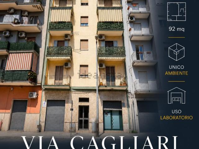 Locale Commerciale in vendita a Puglia, Taranto