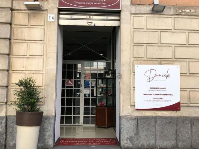 Locale Commerciale in vendita a Borgo-Sanzio, Catania