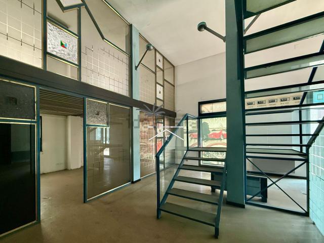 Locale Commerciale in vendita a San Giuseppe, Vicenza