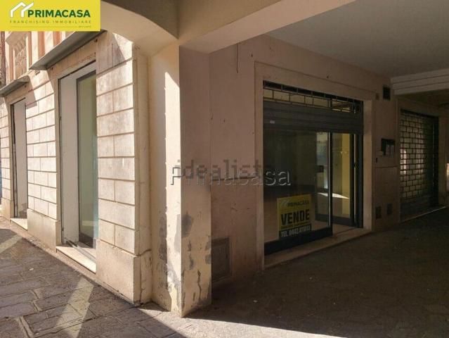 Locale Commerciale in vendita a Albero Piocioso, Pressana