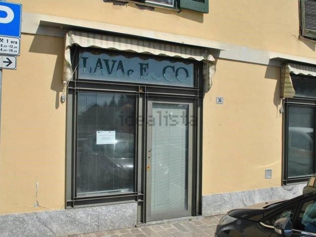 Locale Commerciale in vendita a Spino d’Adda, Spino D'adda