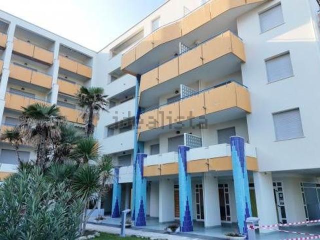 Locale Commerciale in vendita a Cesanella, Senigallia