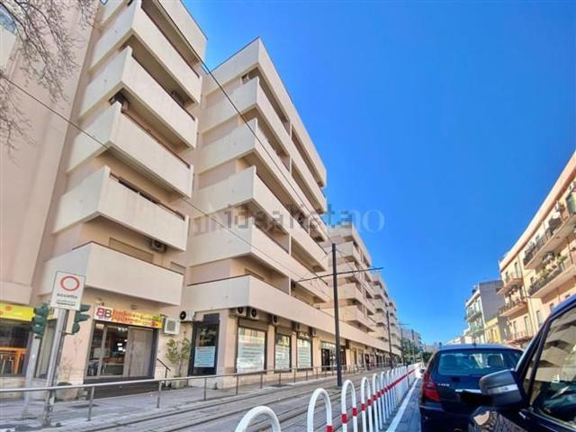 Locale Commerciale in vendita a III Circoscrizione, Messina