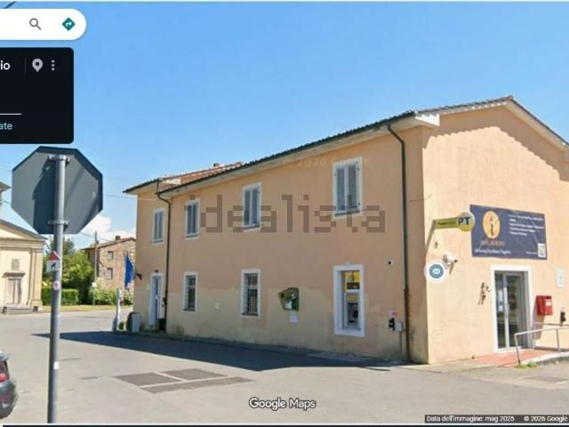 Locale Commerciale in vendita a Bagni Di Lucca Ponte, Toscana