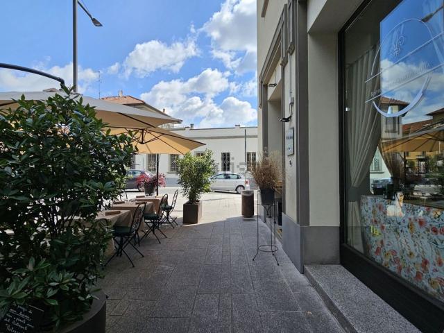 Locale Commerciale in vendita a Treviglio, Lombardia