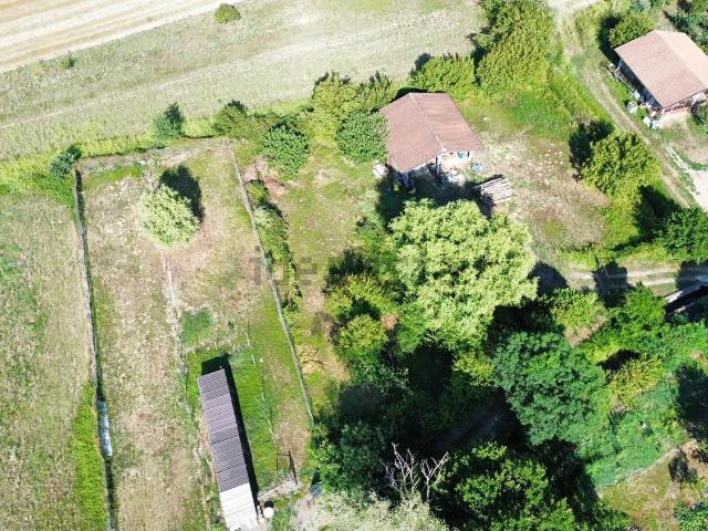Locale Commerciale in vendita a Cavaglio d'Agogna, Novara