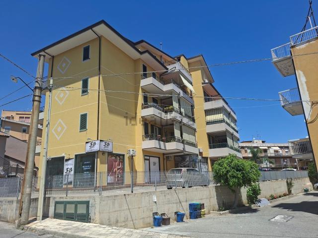 Locale Commerciale in vendita a Contrada Playa, Patti