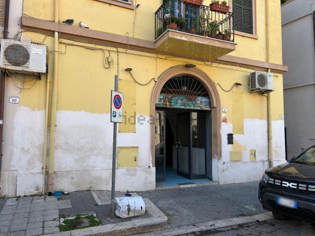 Locale Commerciale in vendita a Borgo Medievale, Roma Capitale