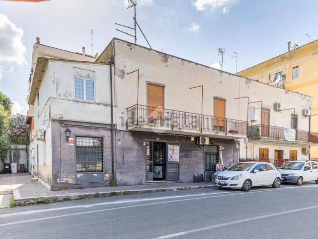 Locale Commerciale in vendita a Guidonia Montecelio, Roma Capitale
