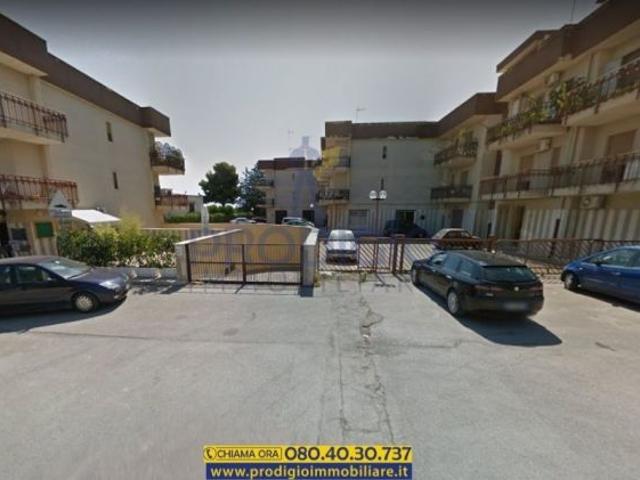 Locale Commerciale in vendita a Puglia, Barletta-andria-trani