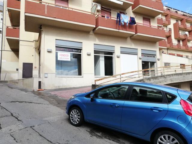 Ufficio in vendita a Enna, Sicilia
