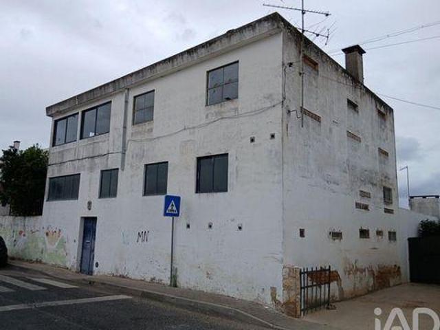 Loja venda em Almeirim, Santarém