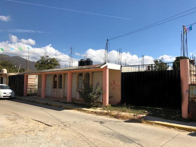 Local Comercial en venta en Tlalixtac De Cabrera, Oaxaca