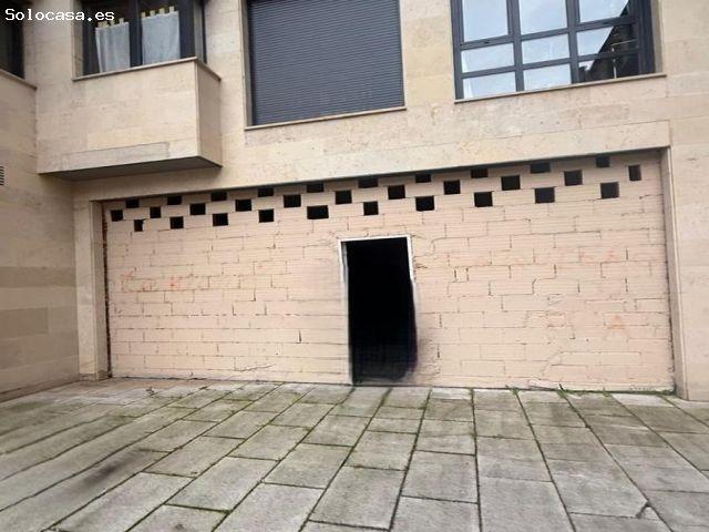 Local Comercial en venta en Chantría, León