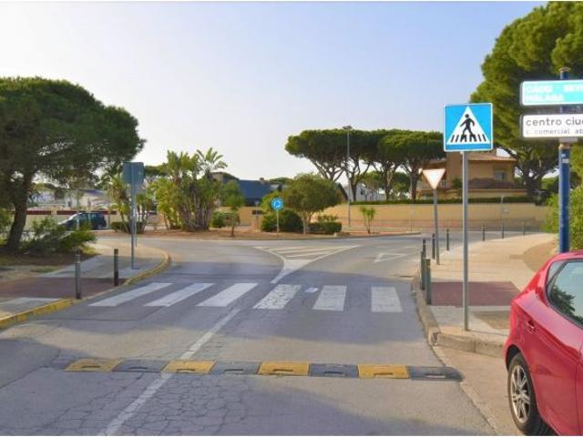 Local Comercial en alquiler en Chiclana De La Frontera, Urbanización La Almadraba