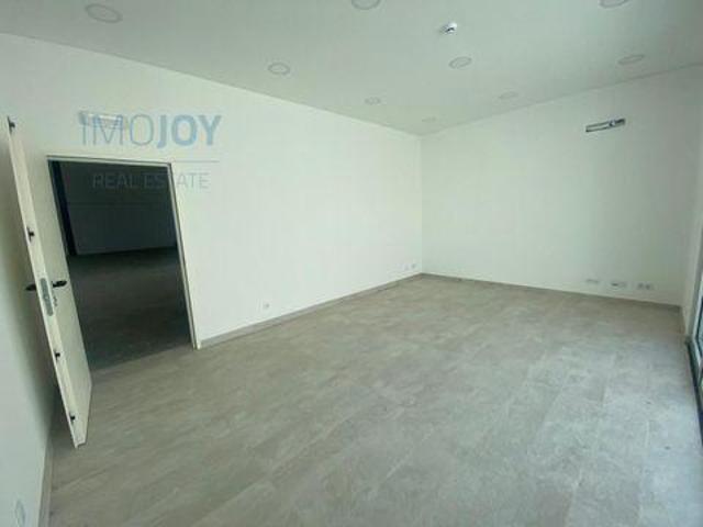 Loja alugar em Moita, Setúbal