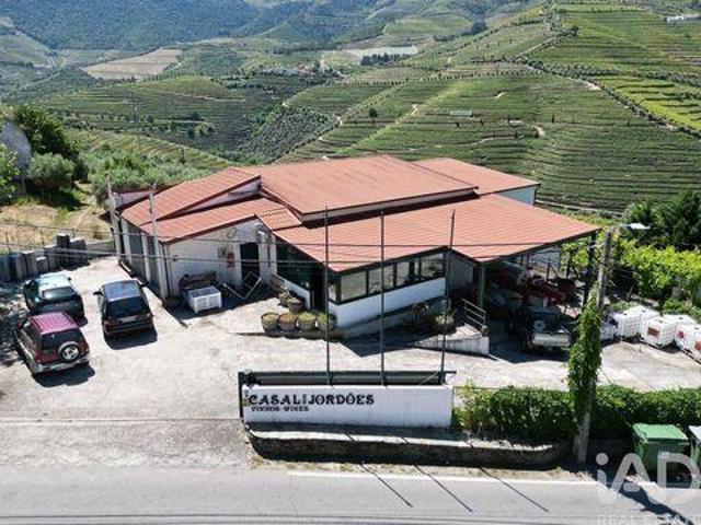 Loja venda em Nagoselo Do Douro, Viseu