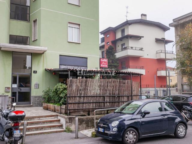 Locale Commerciale in vendita a Zona Omogenea Milano Nord, Bresso