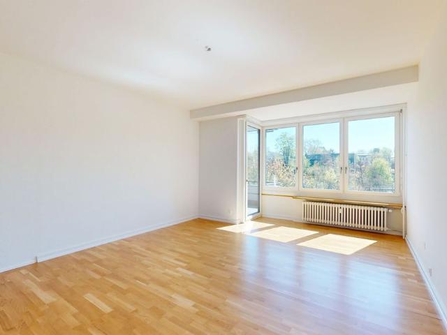 Apartment mieten in Einigen, Zürich