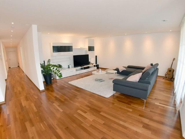 Apartment mieten in Oberweningen, Zürich
