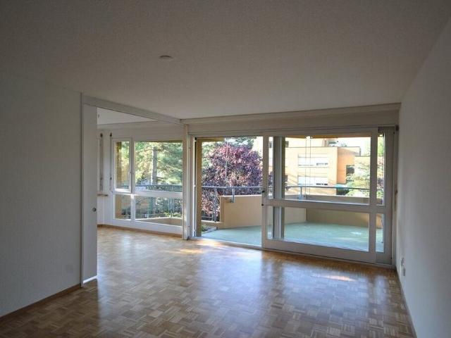 Apartment mieten in Einigen, Zürich